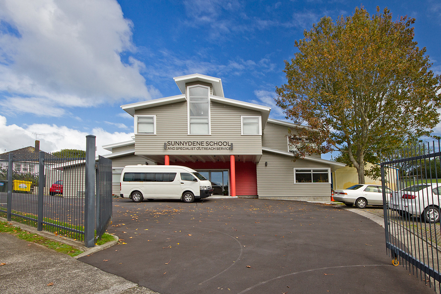 Sunnydene School